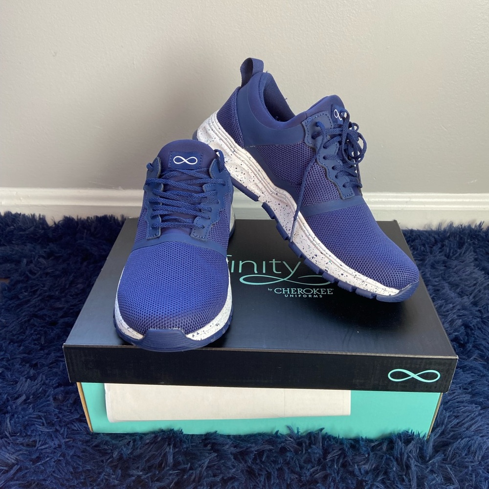 Cherokee Infinity Sneakers